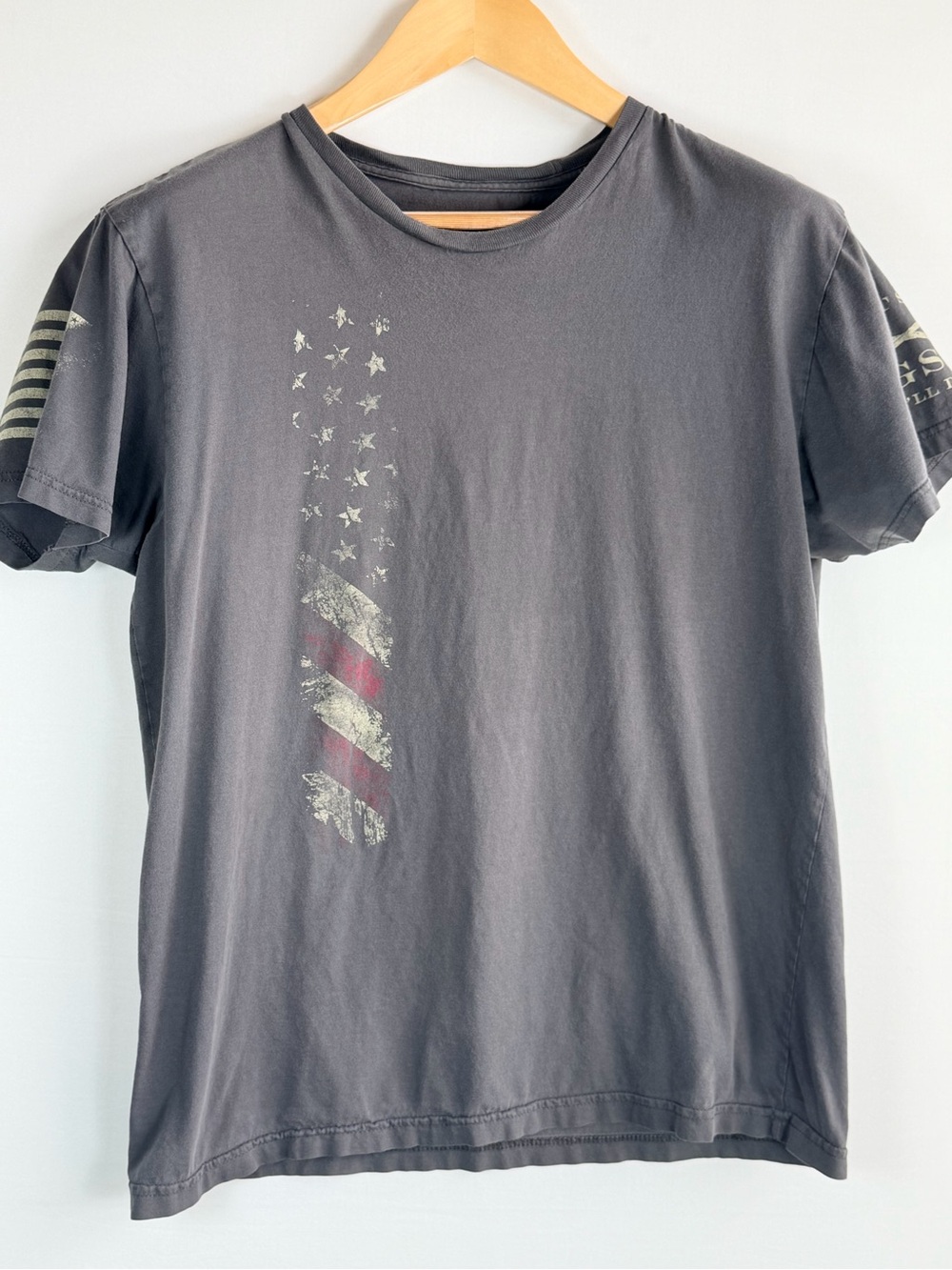 Grunt Style Large American Flag T Shirt Slate Gray Distressed Patriotic Tee
